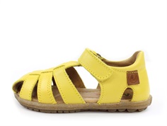 Naturino See sandal giallo with velcro